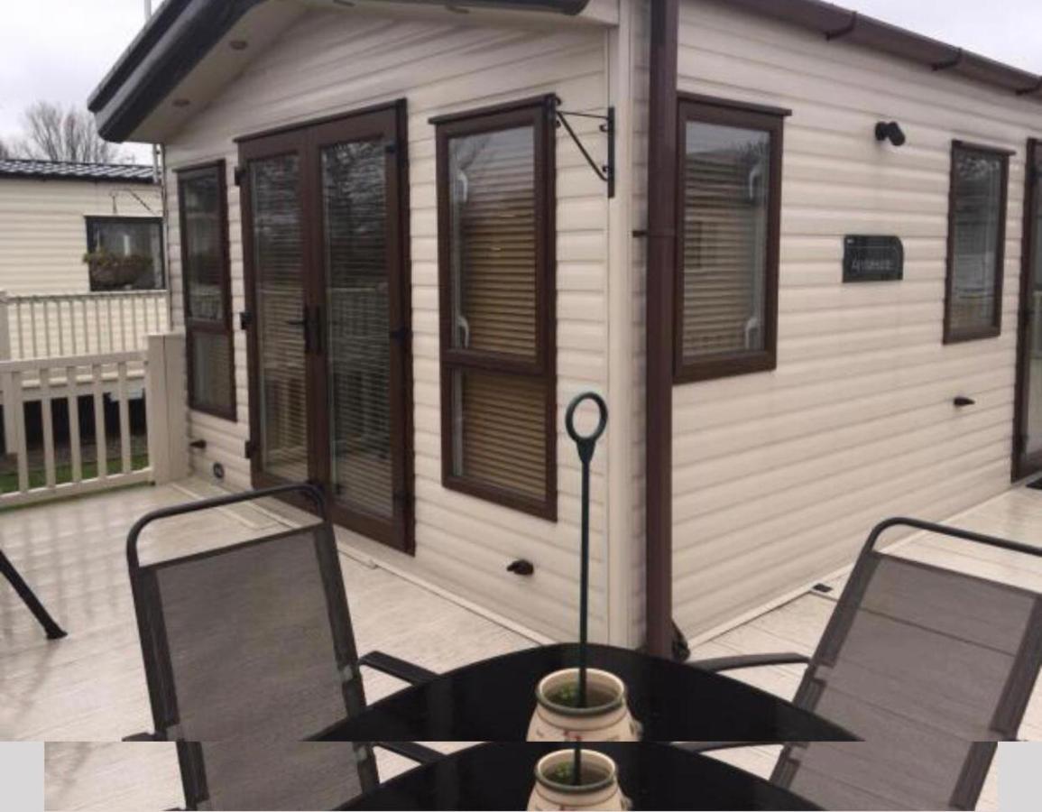 Blackpool Caravans Marton Mere Exterior foto