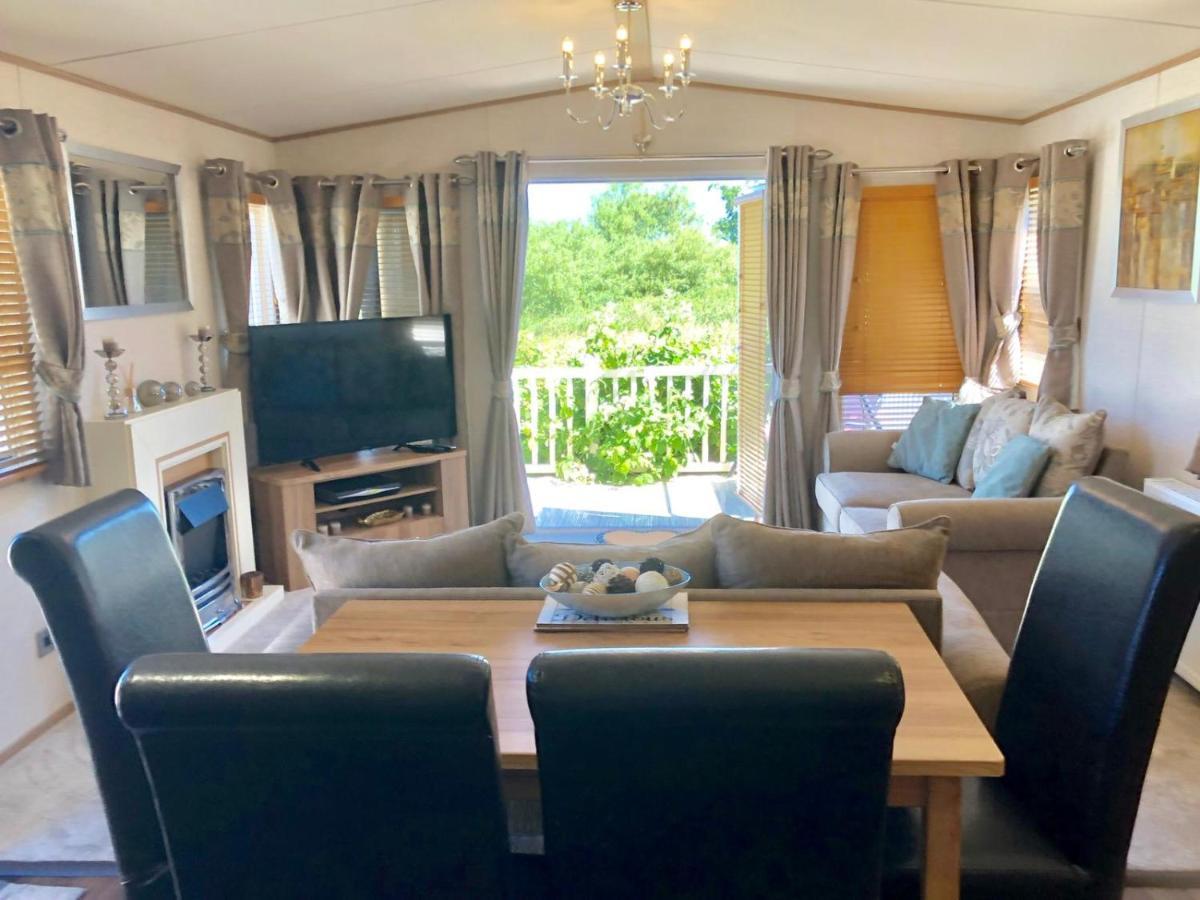Blackpool Caravans Marton Mere Exterior foto